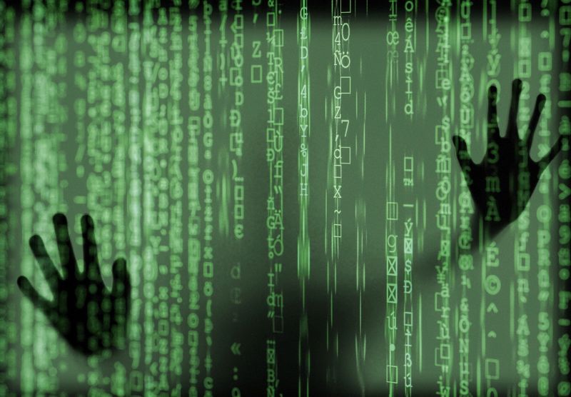Hacker Gcd9e1cc41 1920